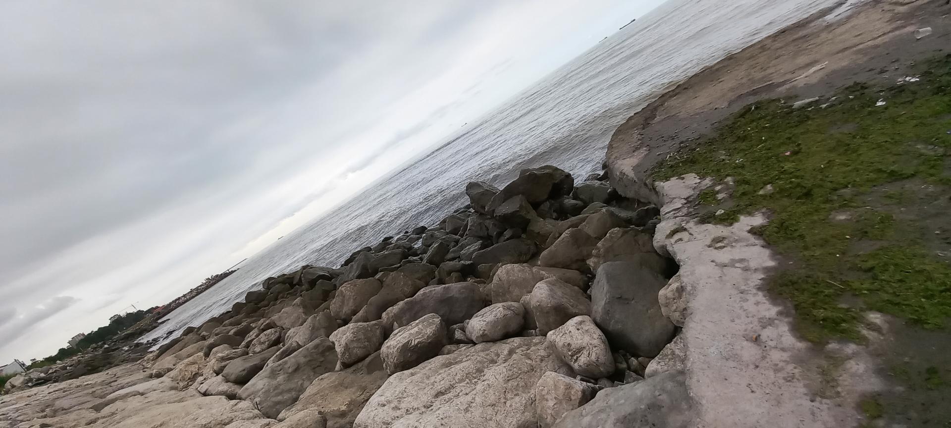 عکس ساحل نوفل لوشاتو نوشهر