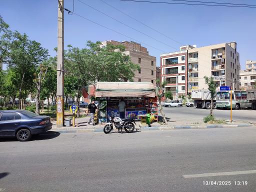 عکس دکه دانش