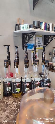 عکس بن کافه