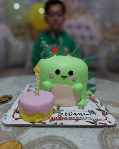 عکس شیرینی سرای دنیز