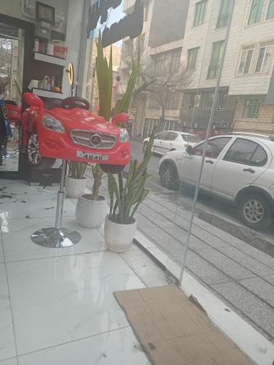 عکس پیرایش محسن