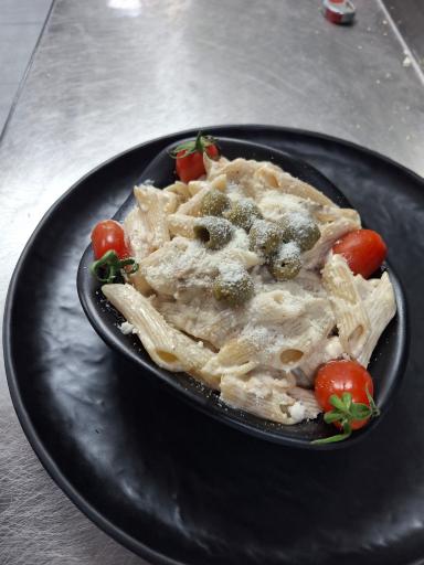 عکس فست فود کاپیتان