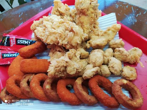 عکس فست فود کاپیتان