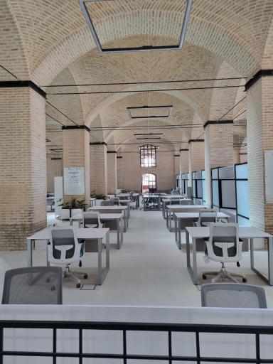 عکس کارخانه نوآوری درخشان یزد