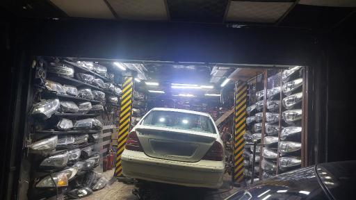 عکس تعمیرگاه چراغ انواع خودرو اولیایی برق اتومبیل