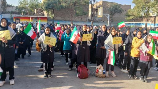 عکس دبیرستان حضرت معصومه و دبستان هاجر