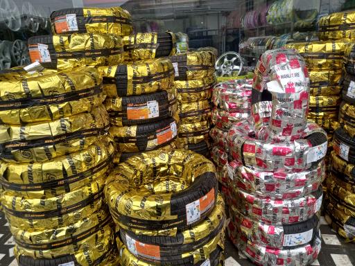 عکس لاستیک فروشی و بالانس مهدی