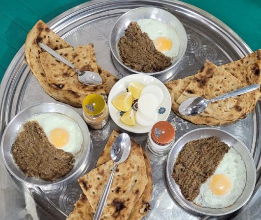 عکس کبابی دهقان