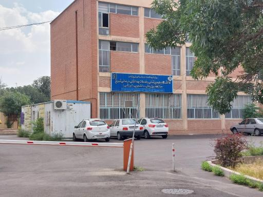 عکس معاونت فرهنگی دانشجویی علوم پزشکی تبریز(ساختمان قرمز)