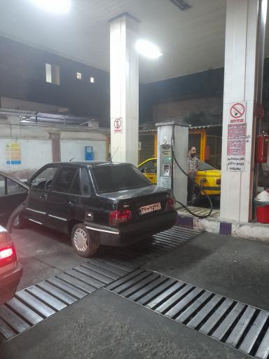 عکس پمپ گاز CNG تختی