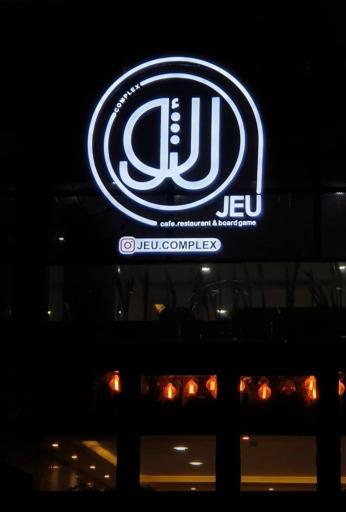 عکس کافه رستوران ژئو