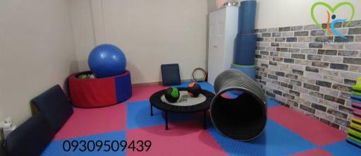 عکس کلینیک کاردرمانی و گفتاردرمانی و مشاوره دل آرام