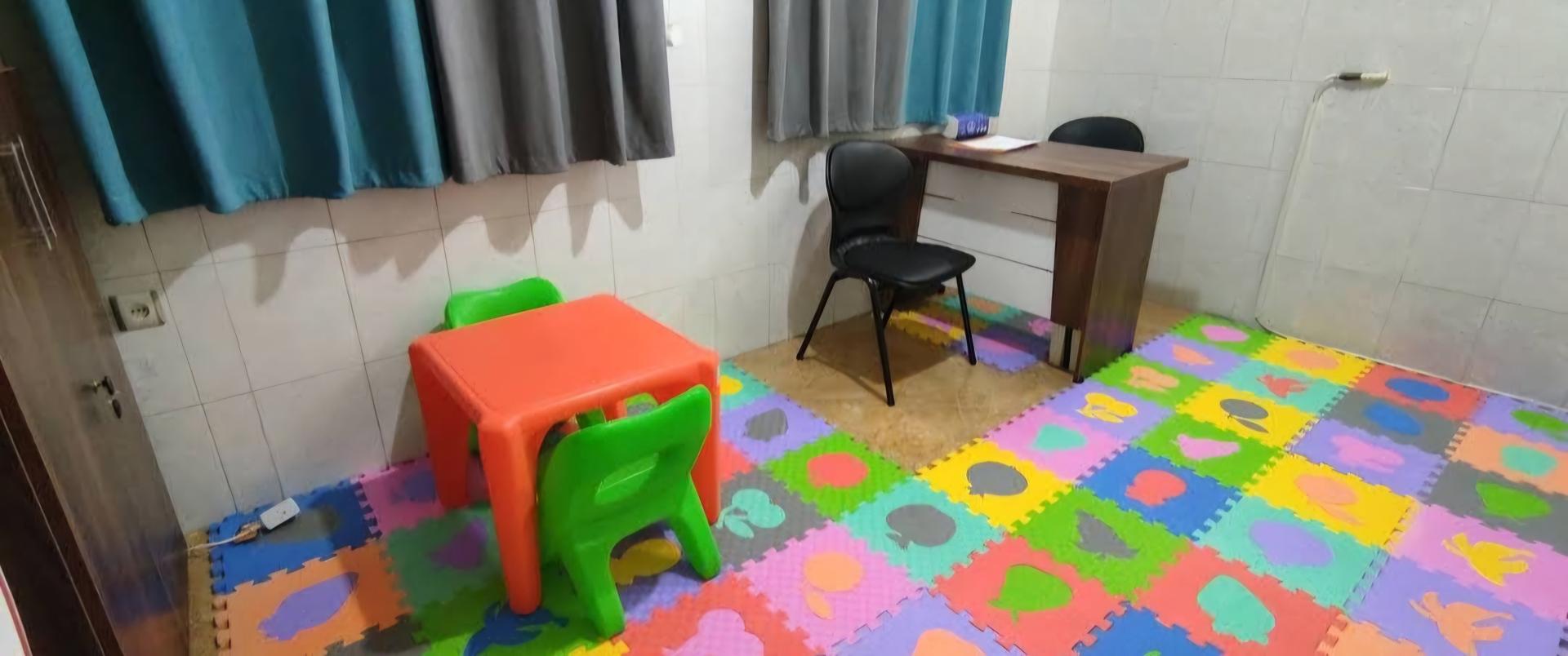 عکس کلینیک کاردرمانی و گفتاردرمانی و مشاوره دل آرام