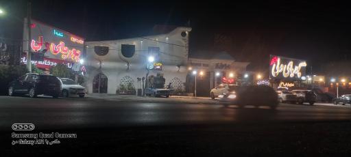 عکس رستوران پوریای ولی