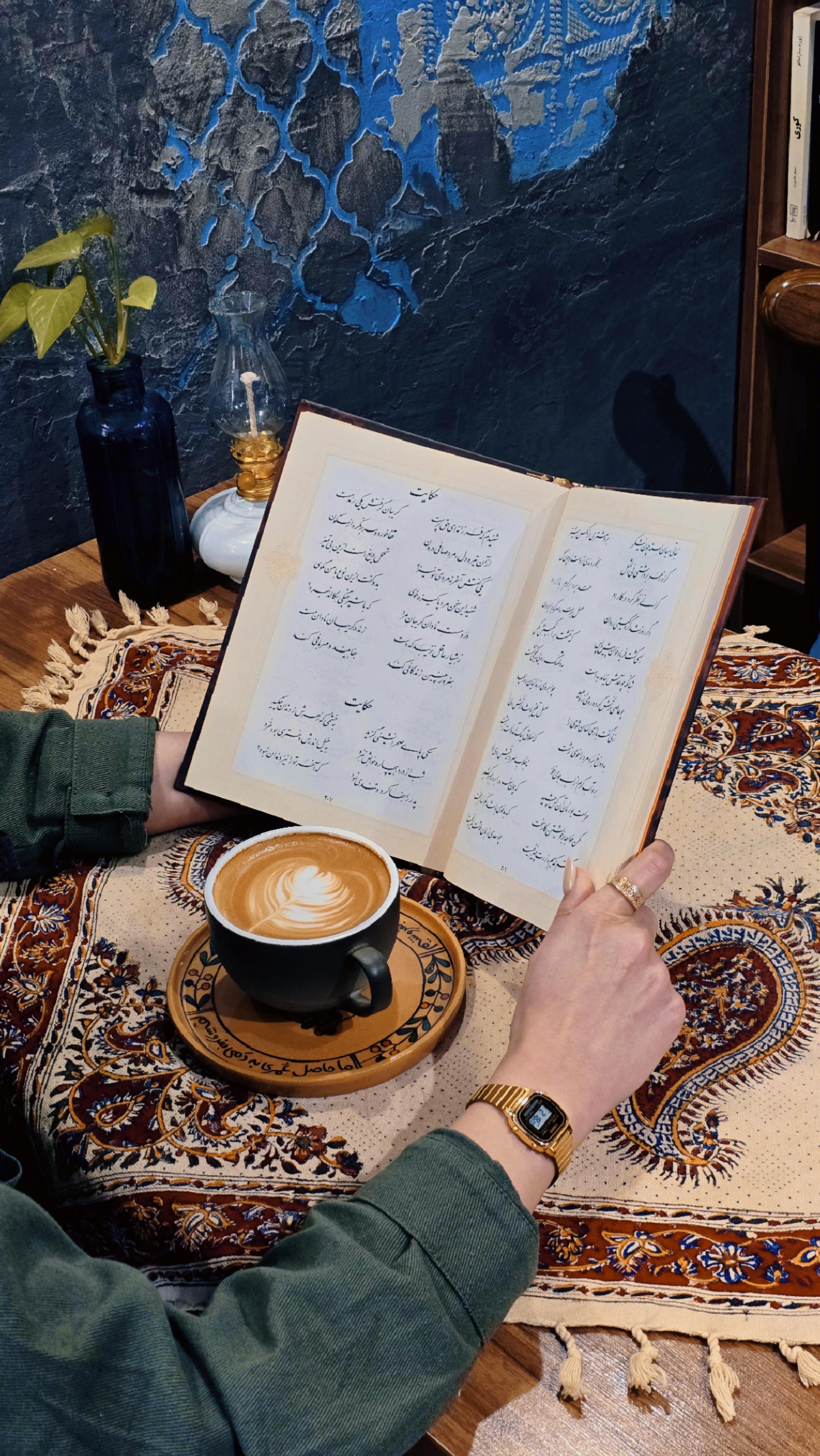 عکس کافه واروژ