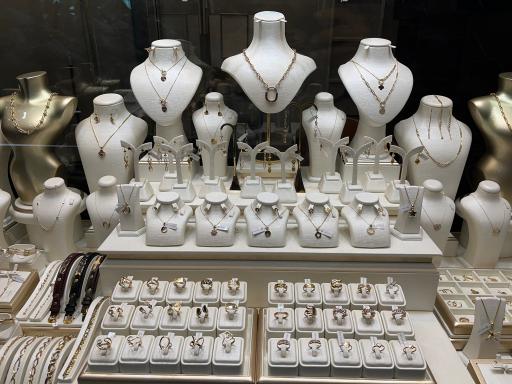 عکس طلا پارلا