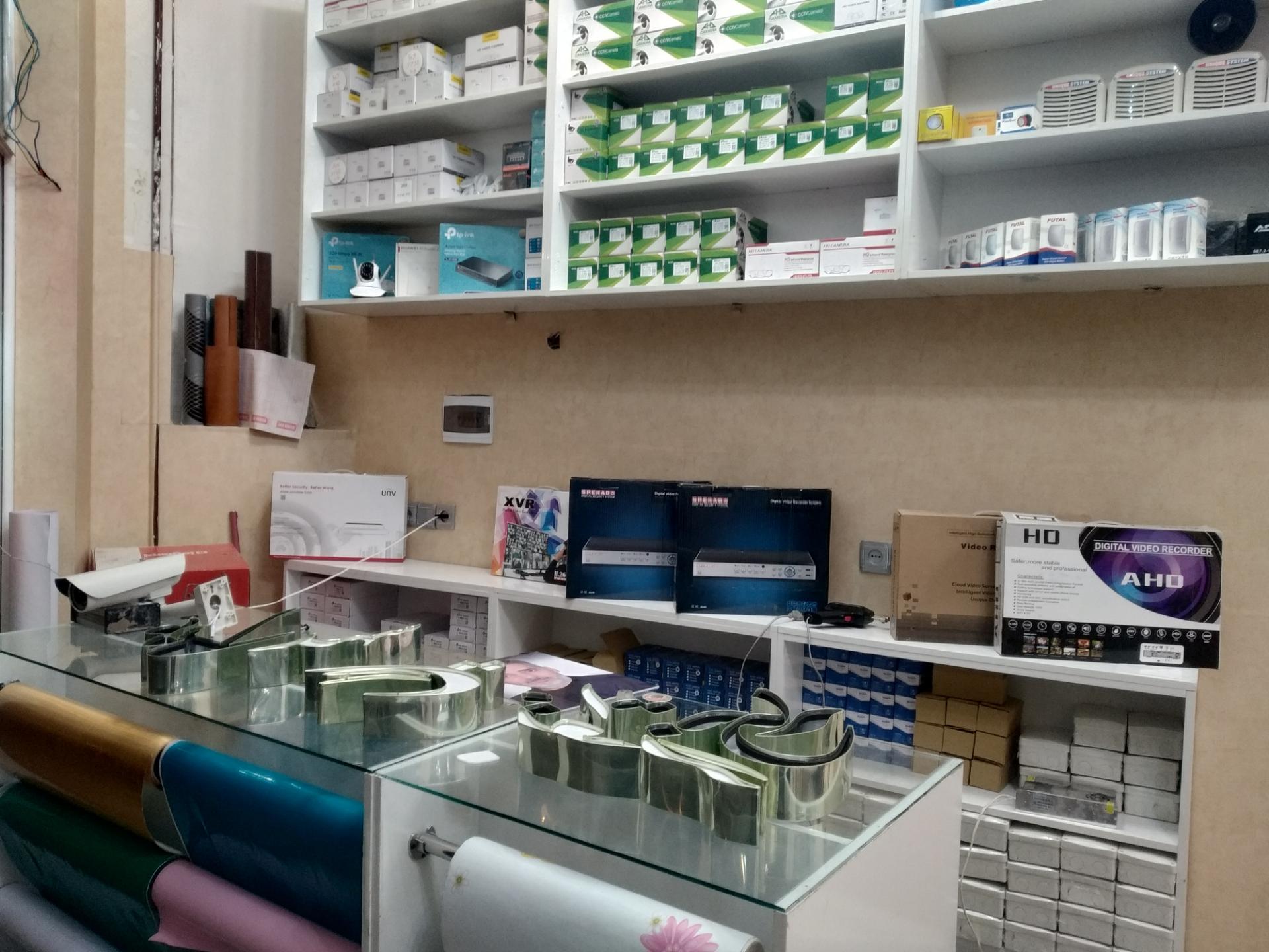 عکس چاپ بنر دوربین مداربسته