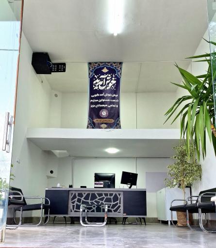 عکس نمایشگاه وحدتی ترابر فجر