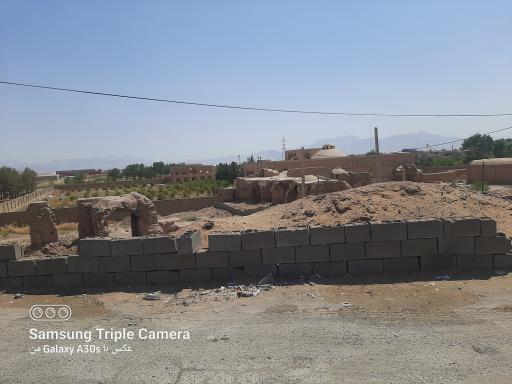 عکس کاروانسرای تاریخی حجت آباد