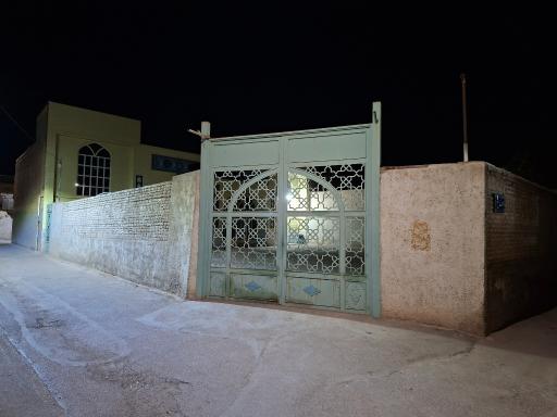 عکس حسینیه و مسجد امام حسین