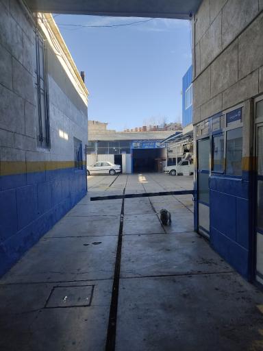 عکس نمایندگی رسمی ایران خودرو لطفی