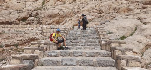 عکس حوضچه دختر گبر