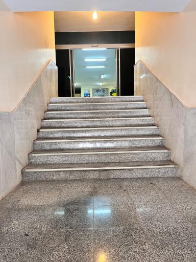 عکس دانشکده مدیریت