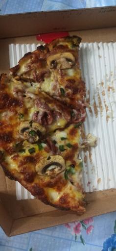 عکس پیتزا پرشین