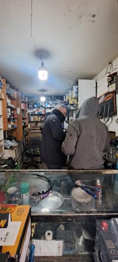 عکس برق اتومبیل رضا