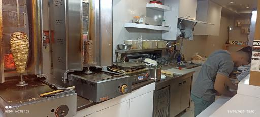 عکس دونر کباب و مرغ بریان موریس