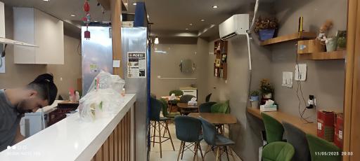 عکس دونر کباب و مرغ بریان موریس