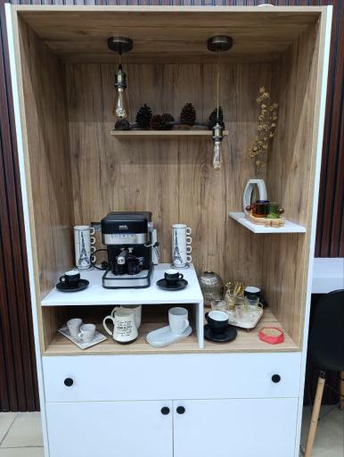 عکس شیرینی و کافه قنادی کیک لند