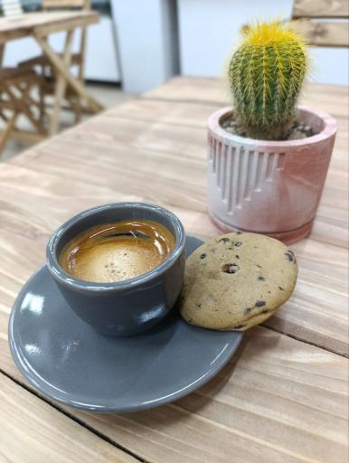 عکس شیرینی و کافه قنادی کیک لند