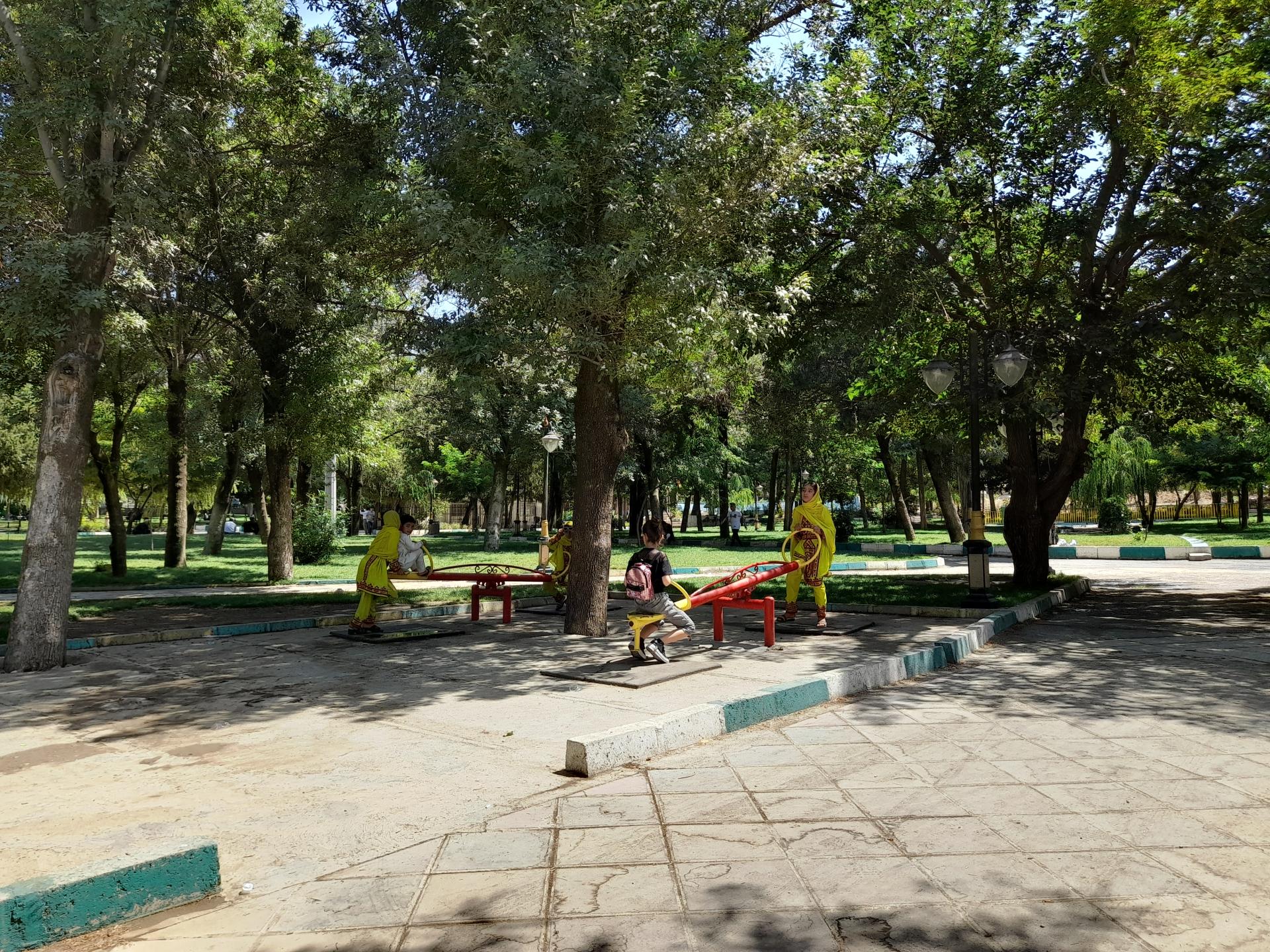 عکس پارک ملت