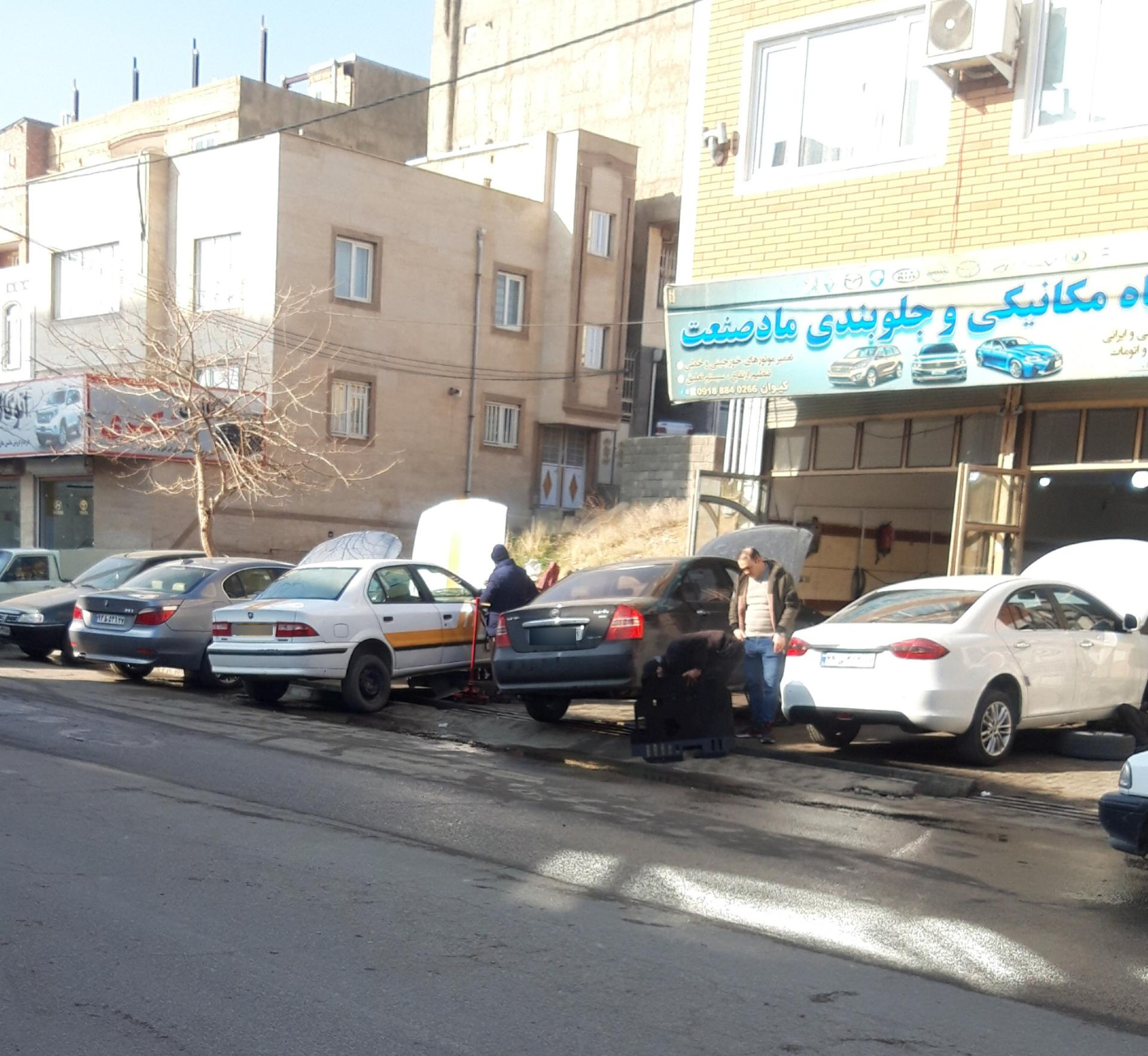 عکس تعمیرگاه مکانیکی خودروهای خارجی ماد صنعت
