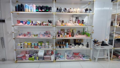 عکس لوازم آشپزخانه و کادویی سورپرایز گالری