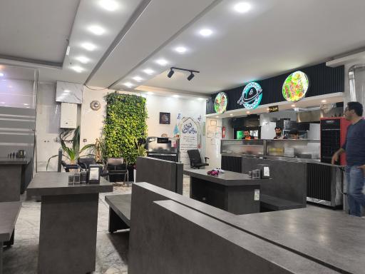 عکس کباب و بریان عشایر شعبه ۱۱