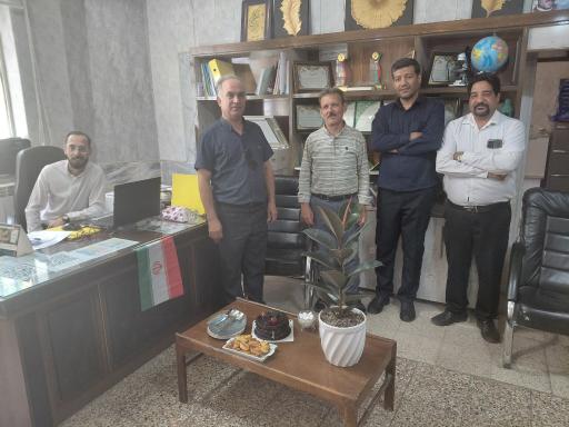 عکس دبیرستان دوره اول والفجر