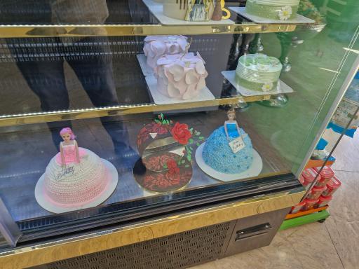 عکس شیرینی سرای شکر بانو