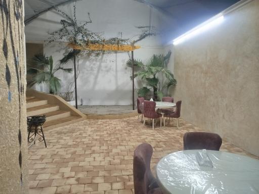 عکس عمارت لی لی 