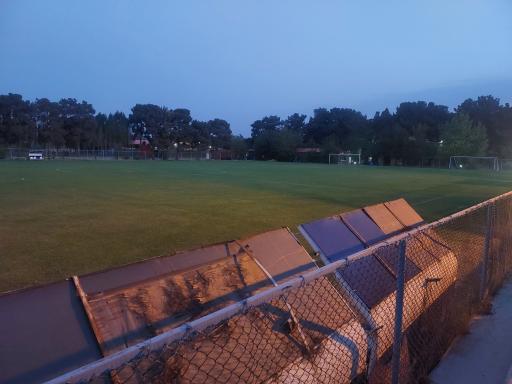 عکس زمین چمن مجموعه ورزشی الیاف