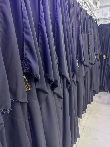 عکس معرض عبایات خلیجی 