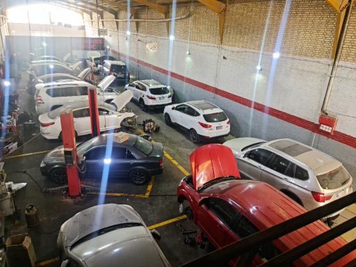 عکس  کلینیک فنی تخصصی اتوV8