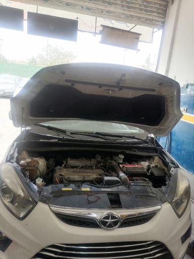 عکس خدمات خودرویی 2000