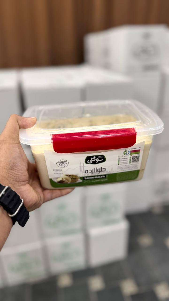 عکس فراورده های کنجدی سوگلی