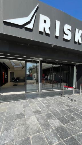 عکس پوشاک ریسک شعبه ملی راه