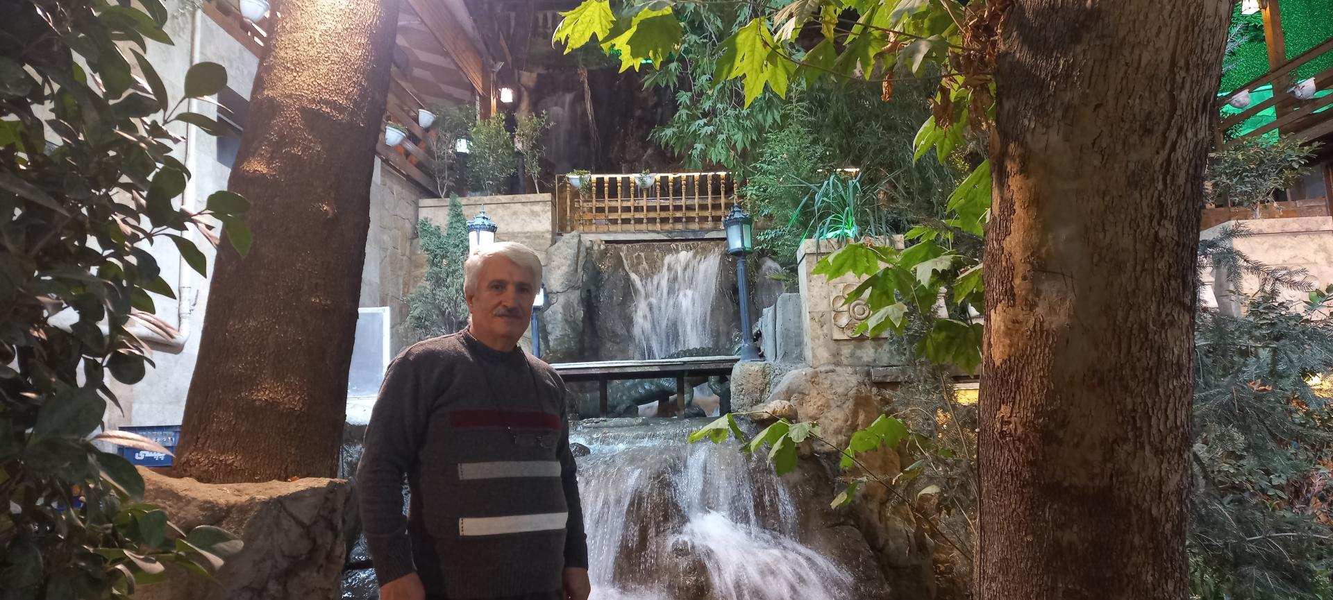 عکس رستوران شاندیز