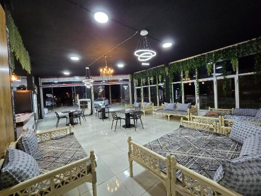 رستوران دکتر کباب دورود