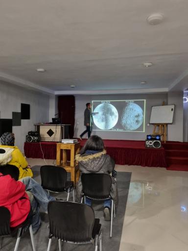 عکس مدرسه نجوم (بینوکوپیک)