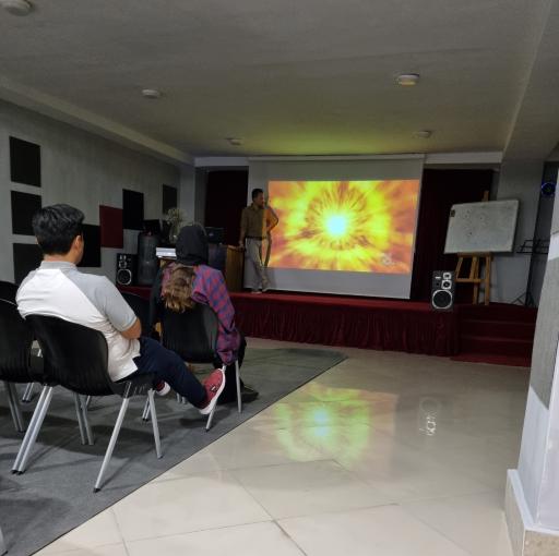 عکس مدرسه نجوم (بینوکوپیک)